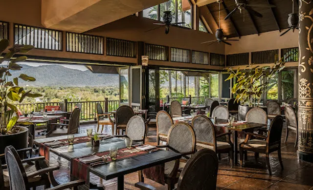 Sala Mae Nam Restaurant