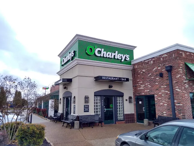 O'Charley's Restaurant & Bar