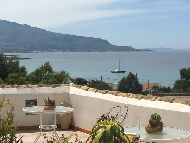 Casa Vacanza Monte Cofano