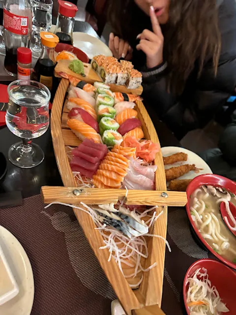 Sushi Eiffel