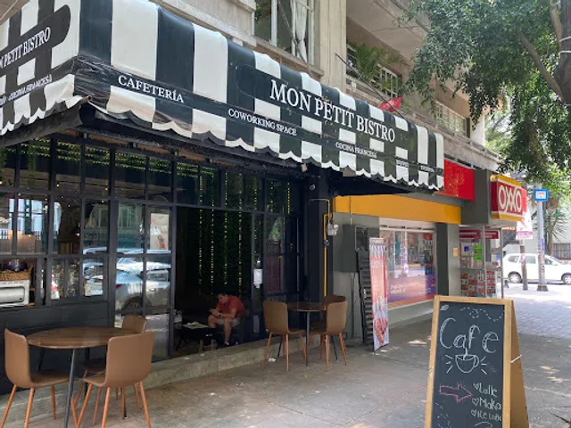 Mon Petit Bistro