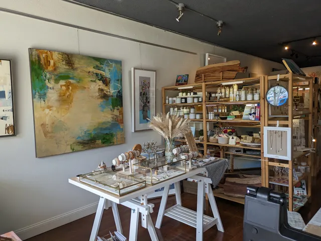 Autumn and Ro - Artisan Workshops, Jewelry, Gift & Art