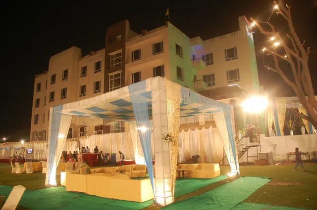 Gautam's Motel & Resorts