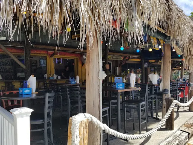 Nauti Parrot Tiki Hut North