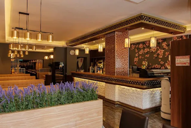 Four Seasons China Restaurant