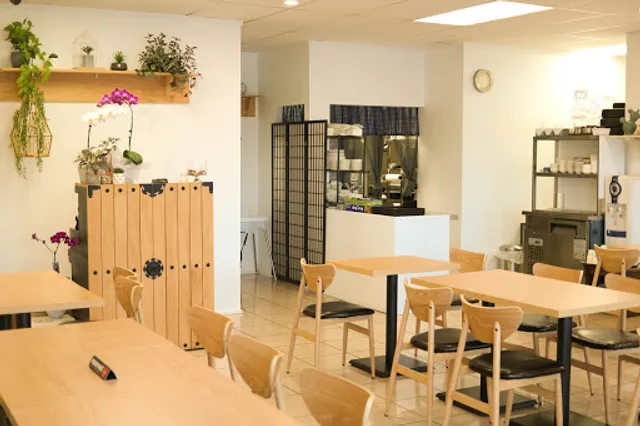 Jomaru Korean Restaurant (조마루 감자탕)