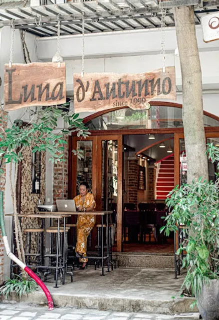 Luna d'Autunno - Italian Pizzeria & Restaurant