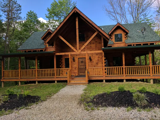 Vanderbuilt Lodge