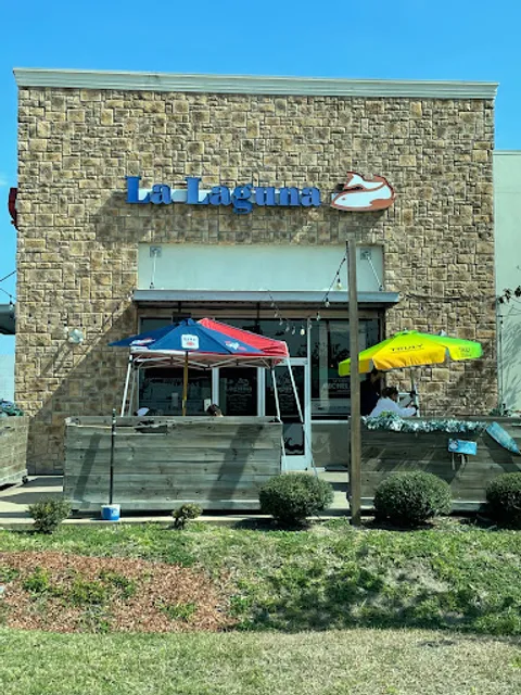 La Laguna Mariscos & Sushi