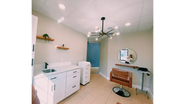 Gugliotti Salon & Suites