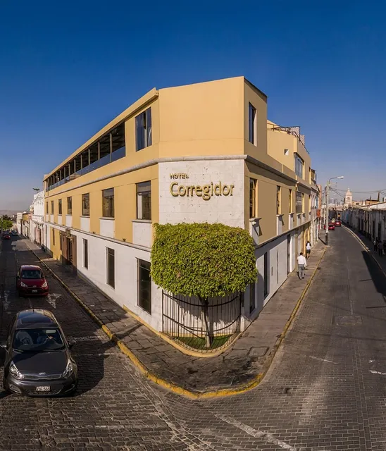 Hotel Corregidor by Cassana