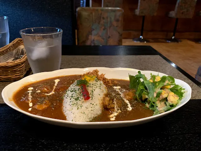 ＣＡＦＥＢＡＲ ＰｕｍＢＡＡ