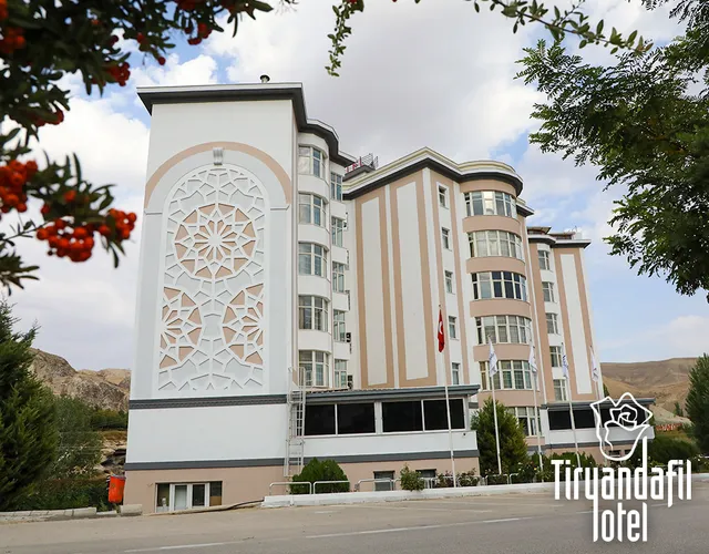 Tiryandafil Otel