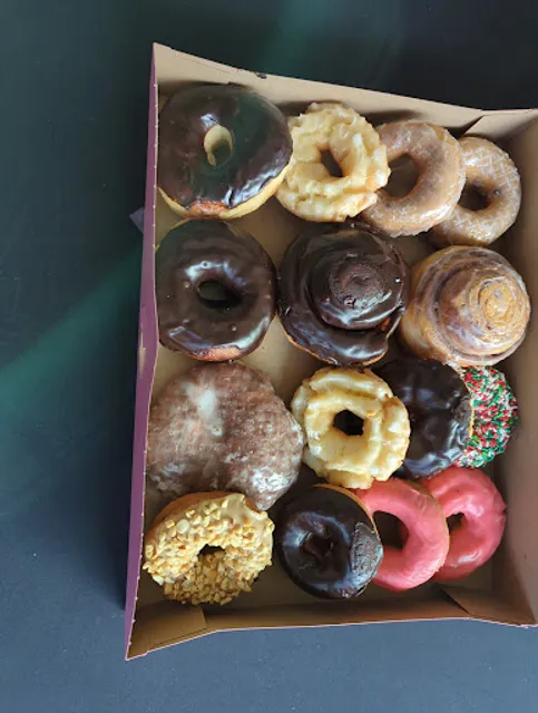 June's Donuts & Cafe