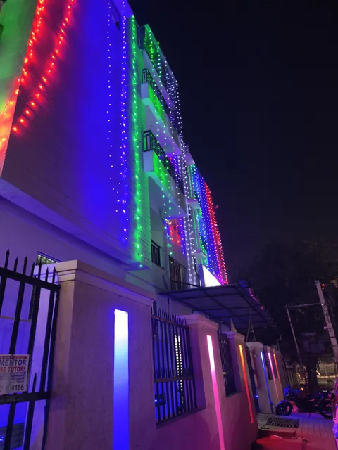 Super OYO Flagship Hotel Luxury Inn