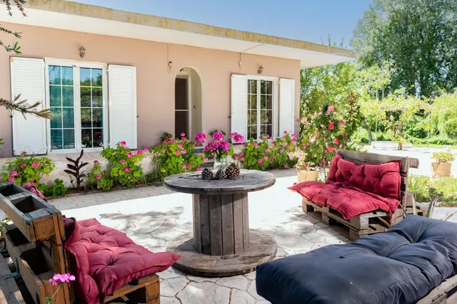 The lake house Chalikounas, Corfu