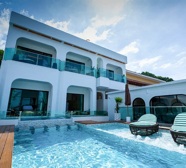 Cher-Aim Beach Front Kohlarn - เฌอเอม บีช ฟร้อนท์ รีสอร์ท เกาะล้าน