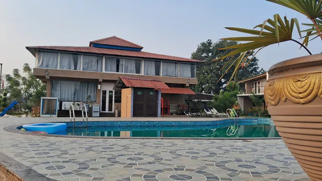 Tiger sanskriti resort khandasa