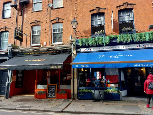 Pierre Victoire – French Restaurant & Bistrot