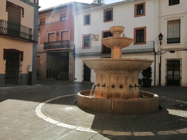 Fuente De Los 16 Chorros