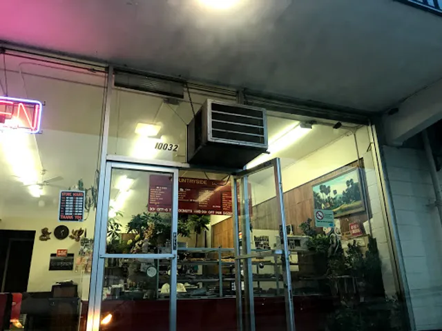 Countryside Donut House