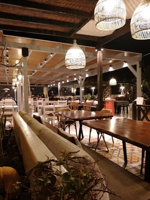 Dionysos in Atlantis