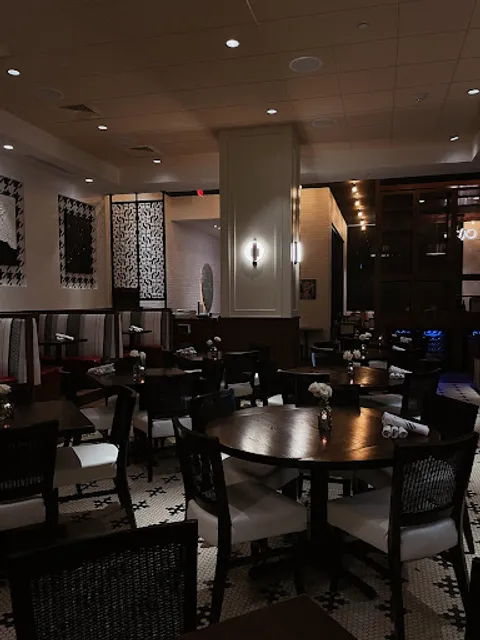 GrillMarx UMD Steakhouse & Raw Bar