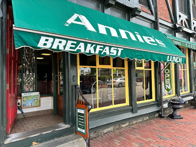 Annie's