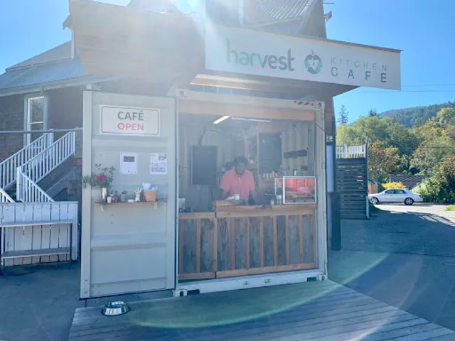 Harvest Kitchen Cafe