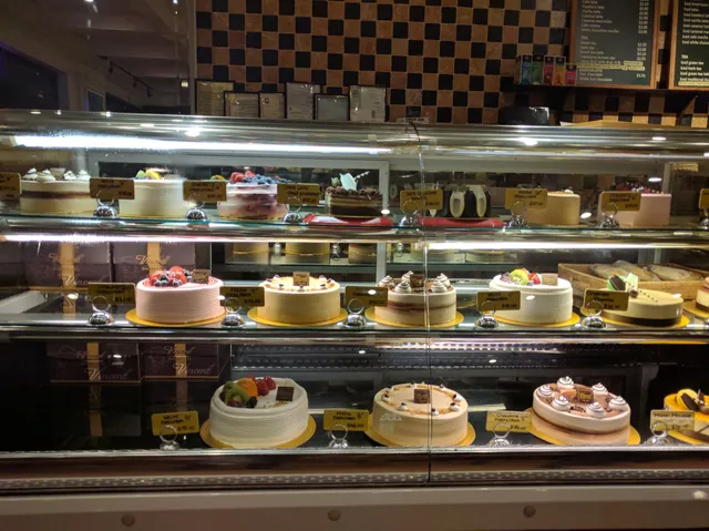 Vincent Bakery Cafe