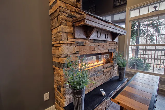 Webb Pointe Luxury Lodge