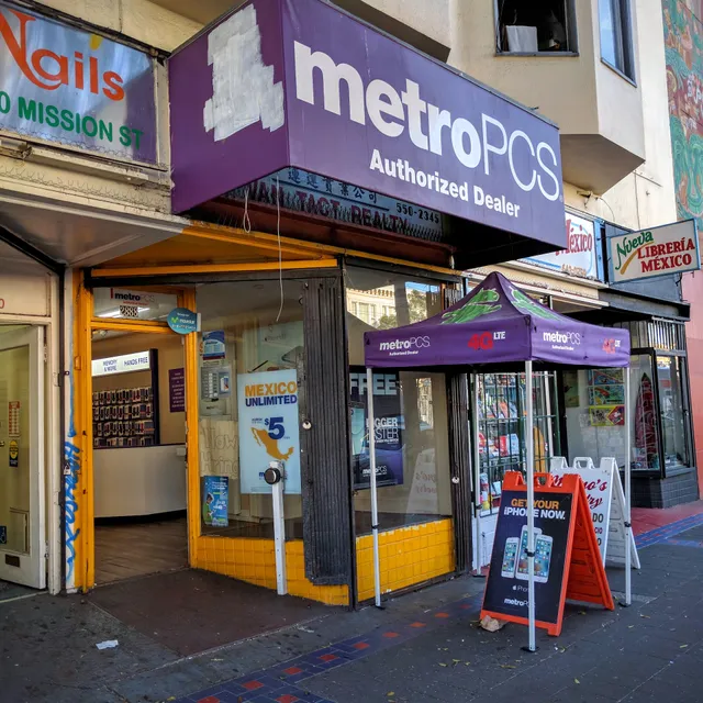 Metro by T-Mobile 2888 Mission St