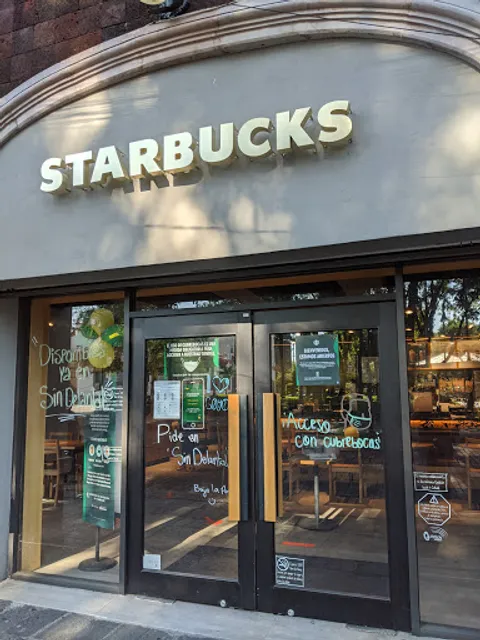 Starbucks Coyoacán Centro