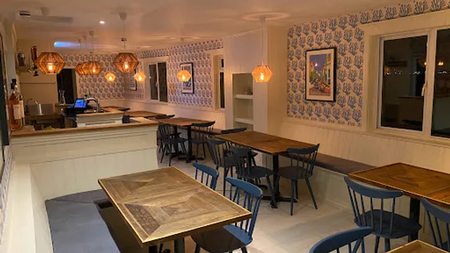 The Old Fort, Seaview