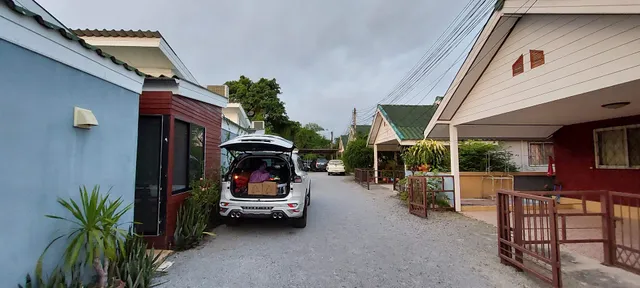 Bangsaray Holiday Home & Resort