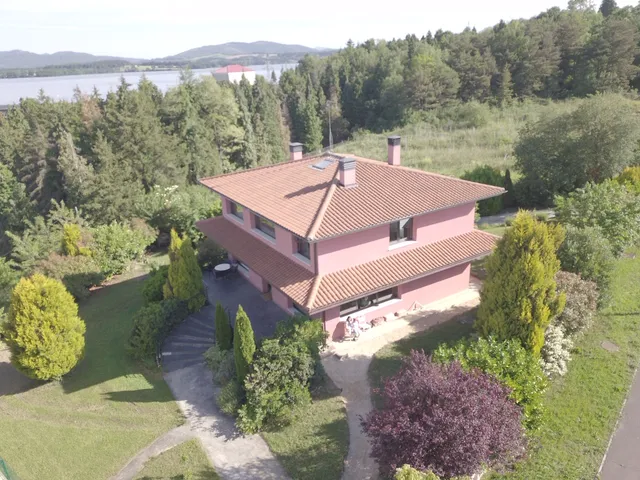 Lovely Cat's Room Urrunaga