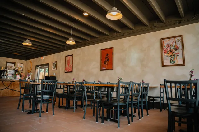 Pink Coyote Dessert Co.