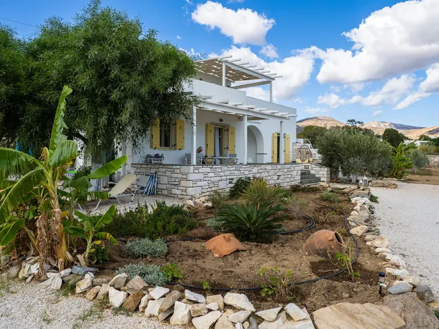 Villa San Dimitrio-House On The Beach