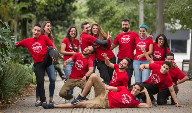 Free Walking Tour Medellin - Real City Tours