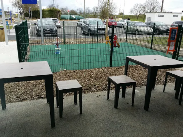 Service Area Val Neuvy