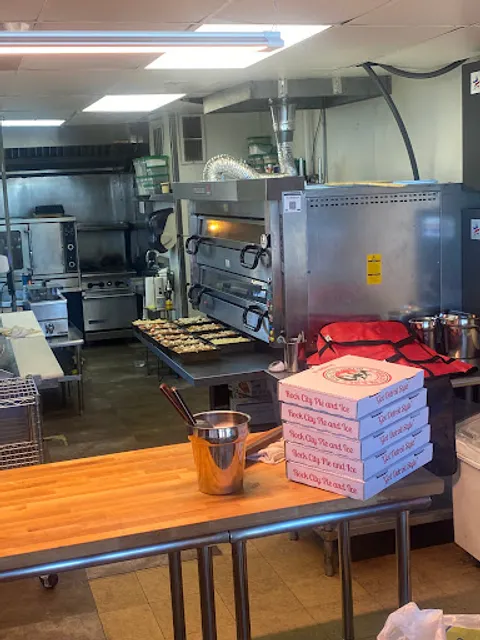 Rock City Pie and Ice