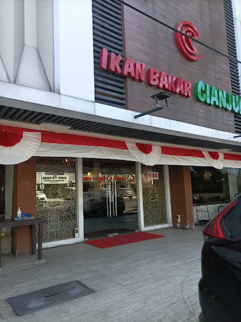 Ikan Bakar Cianjur - Manyar