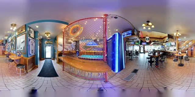 Champs Sports Bar & Grill