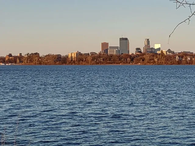 Bde Maka Ska Parking