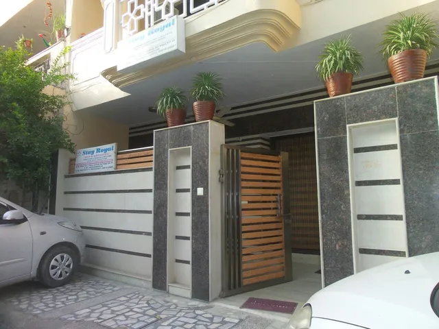 Stay Royal Bed & Breakfast