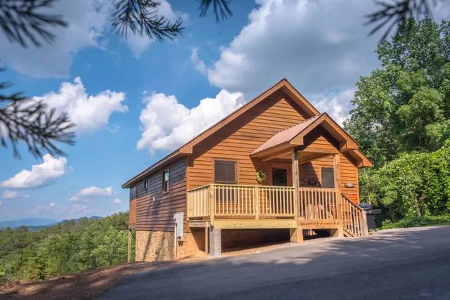 Fireside Chalets and Cabin Rentals