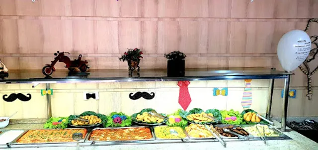 Mininus Restaurante e Churrascaria | Almoço | Buffet | Marmitex | Viandas
