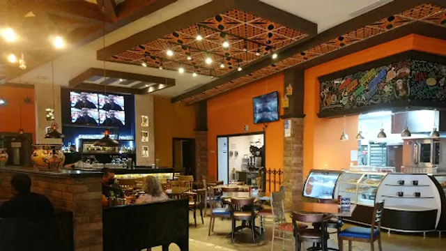 Palax Paseo Rinconada