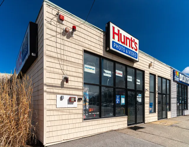 Hunt's Photo & Video