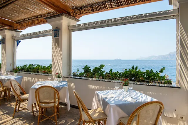 La Gavitella - Restaurant & Beach